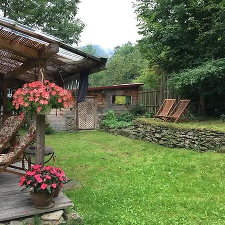 בית נופש Enchanting Antique In The Polish Forest *
